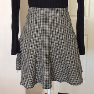 🌙BRANDY MELVILLE🌙Adorable Plaid Skirt!